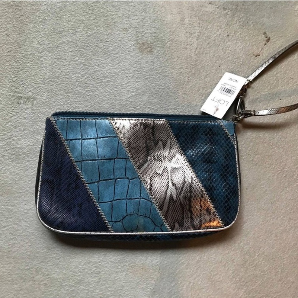 Ann Taylor Loft Clutch